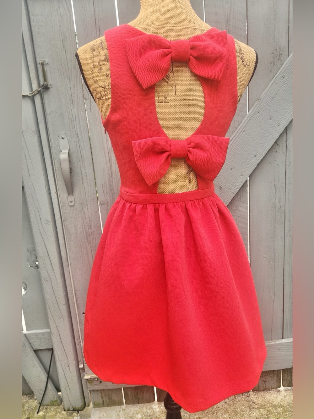 Soprano Fit & Flare V-Neck Mini Dress Bow Accents Red Size Small - Picture 6 of 12